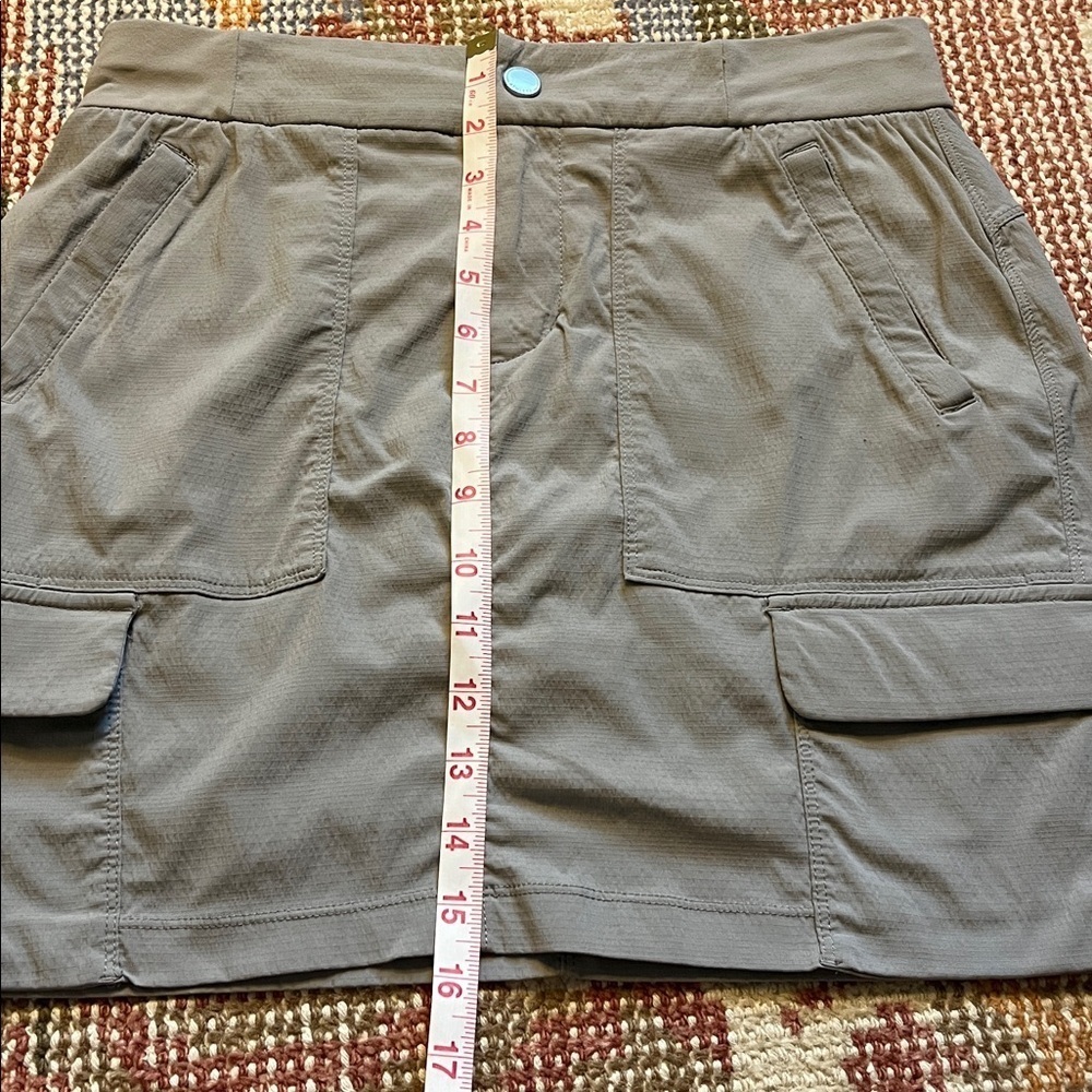 Athleta Gray Silver Skort Size 4 - Picture 3 of 8
